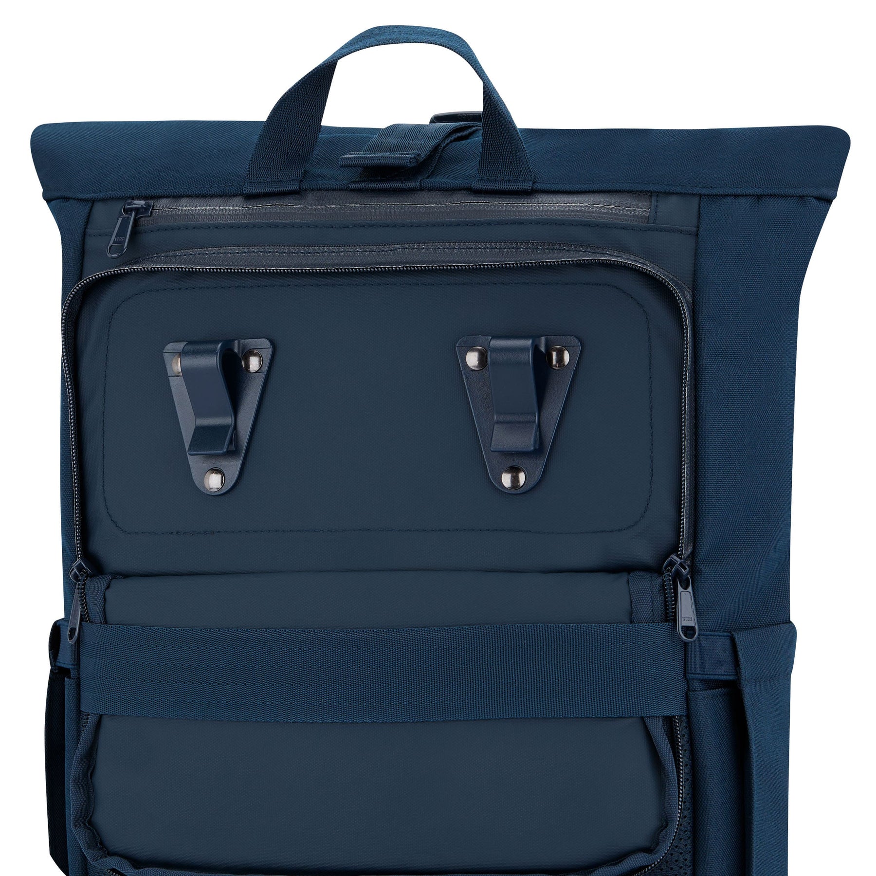 Blauer Rolltop Rucksack 'Robin Medium' mit Clips zur Befestigung am Fahrradgepäckträger
