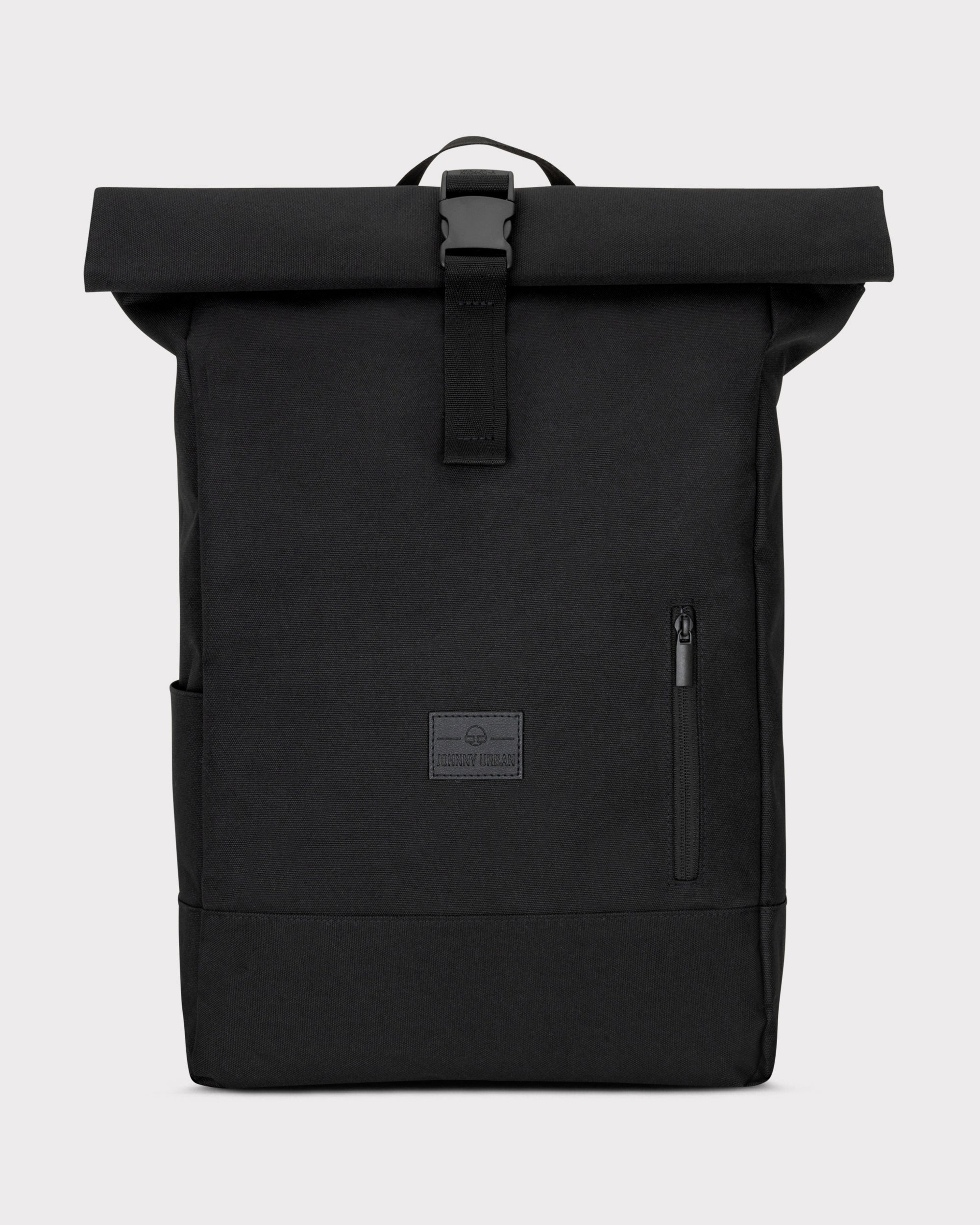 Schwarzer Johnny Urban Rolltop Rucksack 'Robin Large' mit Frontreißverschluss und Markenlabel