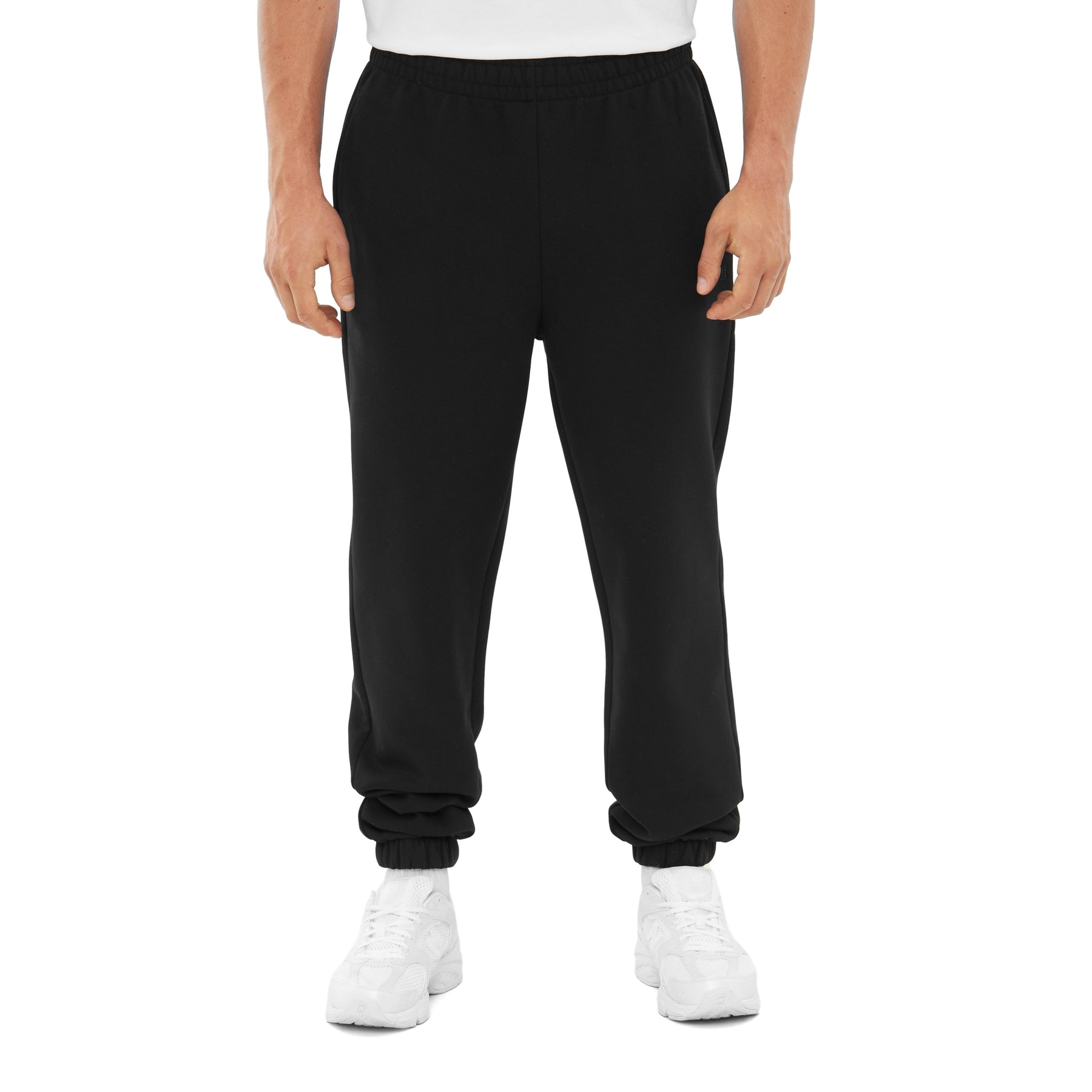 Schwarze Jogginghose 'Owen' für Herren von Johnny Urban, elastischer Bund, gerippte Beinabschlüsse