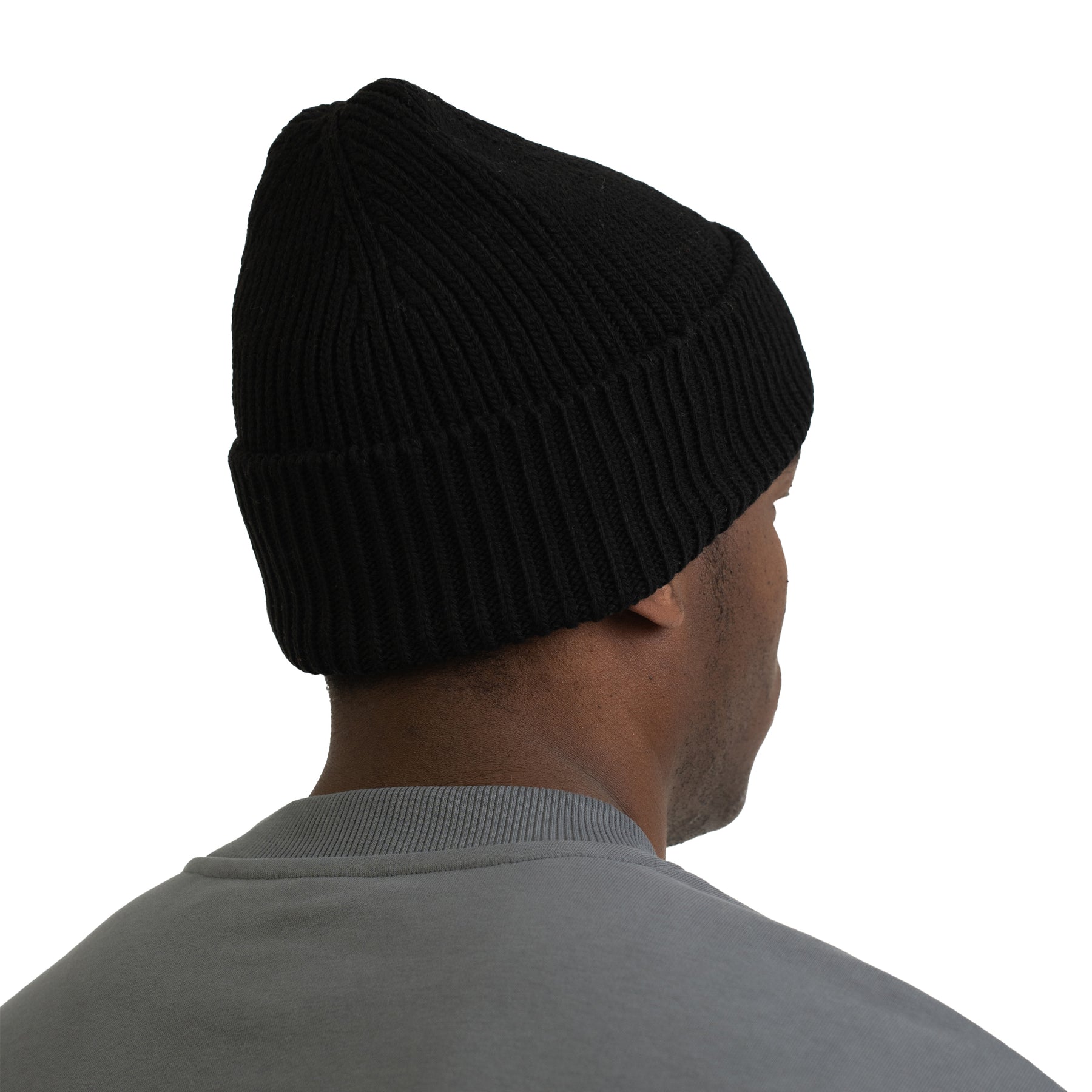 Schwarze gerippte Beanie-Mütze 'Billie' von Johnny Urban, getragen von hinten