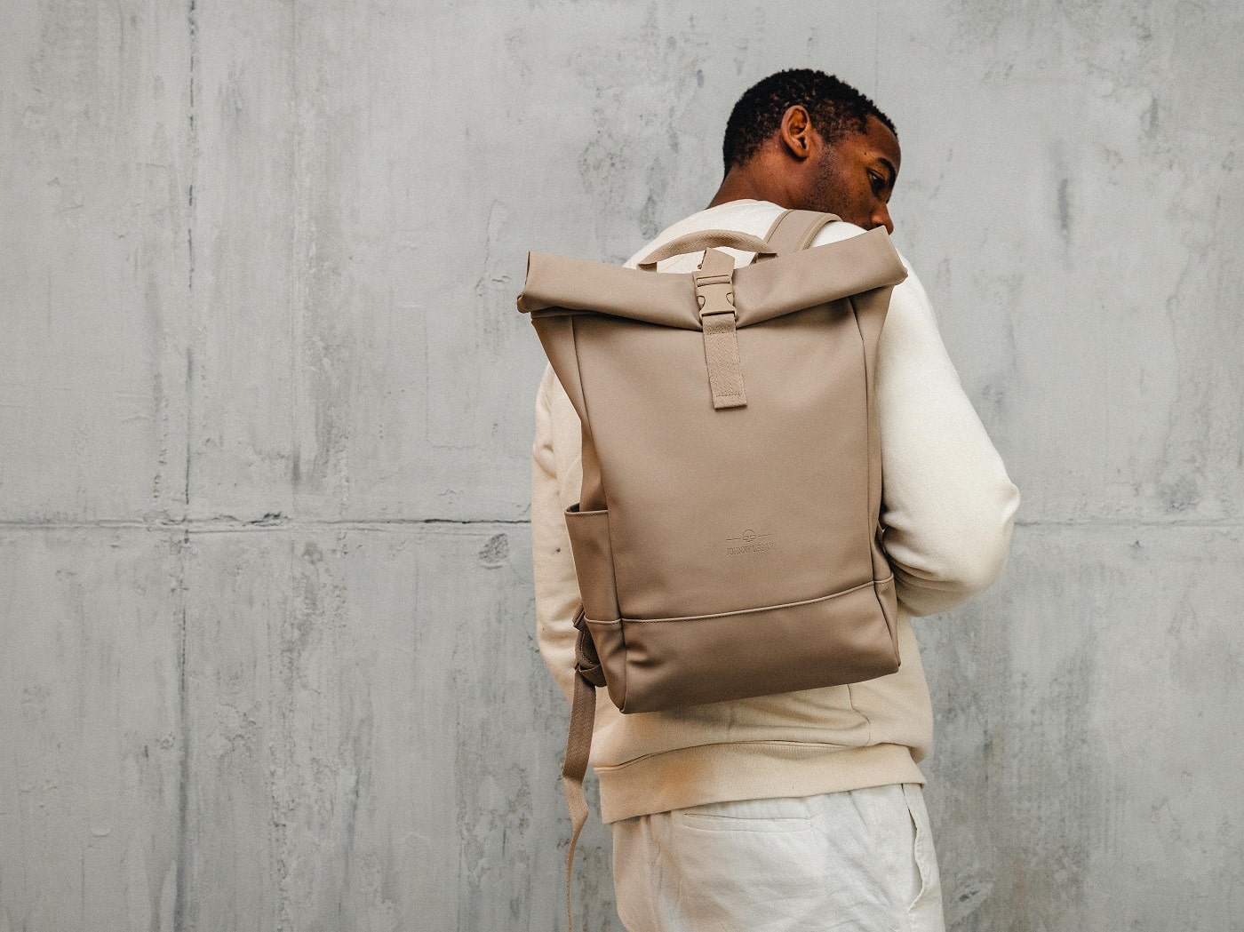 Rolltop Rucksack Harvey in beige - Johnny Urban