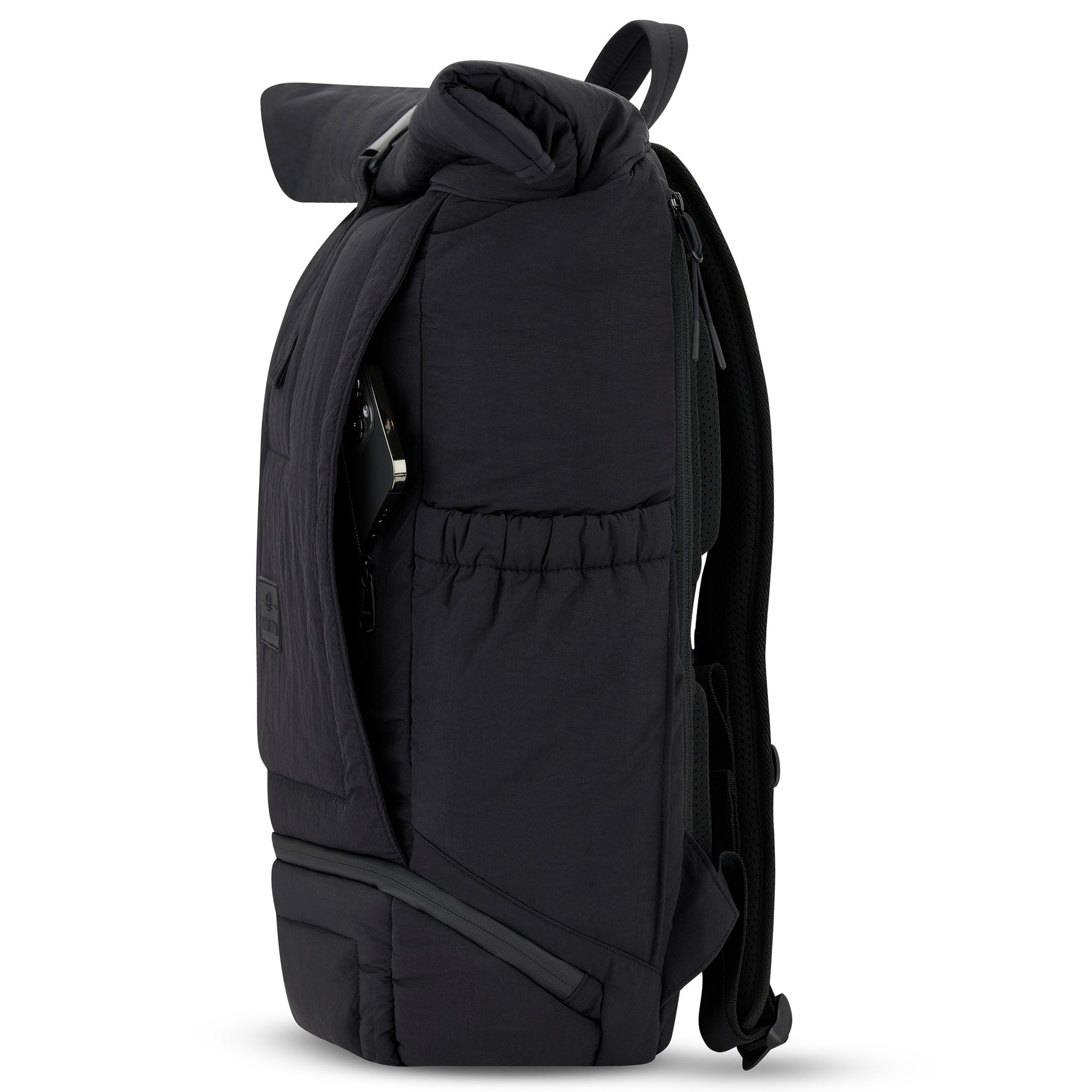 Schwarzer gepolsterter Rolltop-Rucksack 'Kyle' mit elastischer Seitentasche und robusten Schultergurten