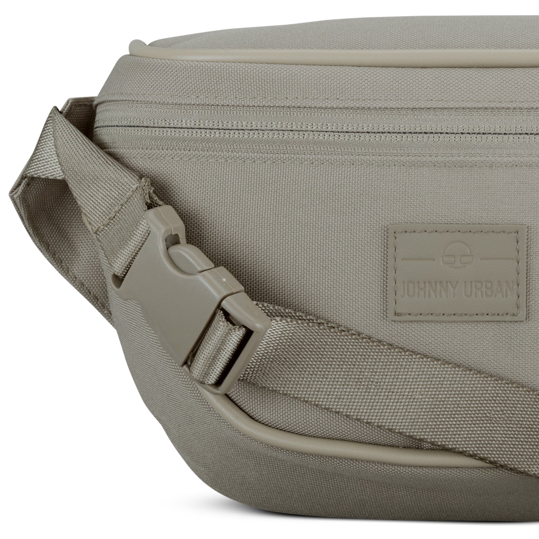 Bauchtasche 'Ben' von Johnny Urban in desert grey mit verstellbarem Gurt und Reißverschluss