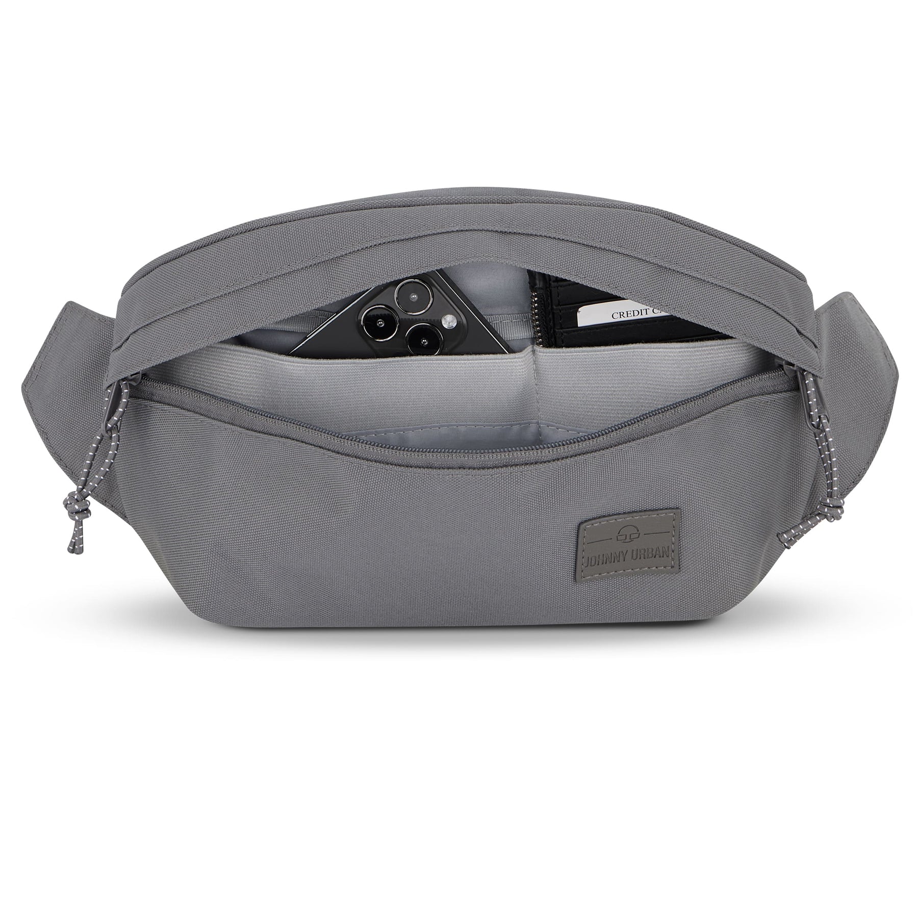 Große graue Bauchtasche 'Tom' von Johnny Urban mit Steckfach, darin Smartphone und Kartenetui