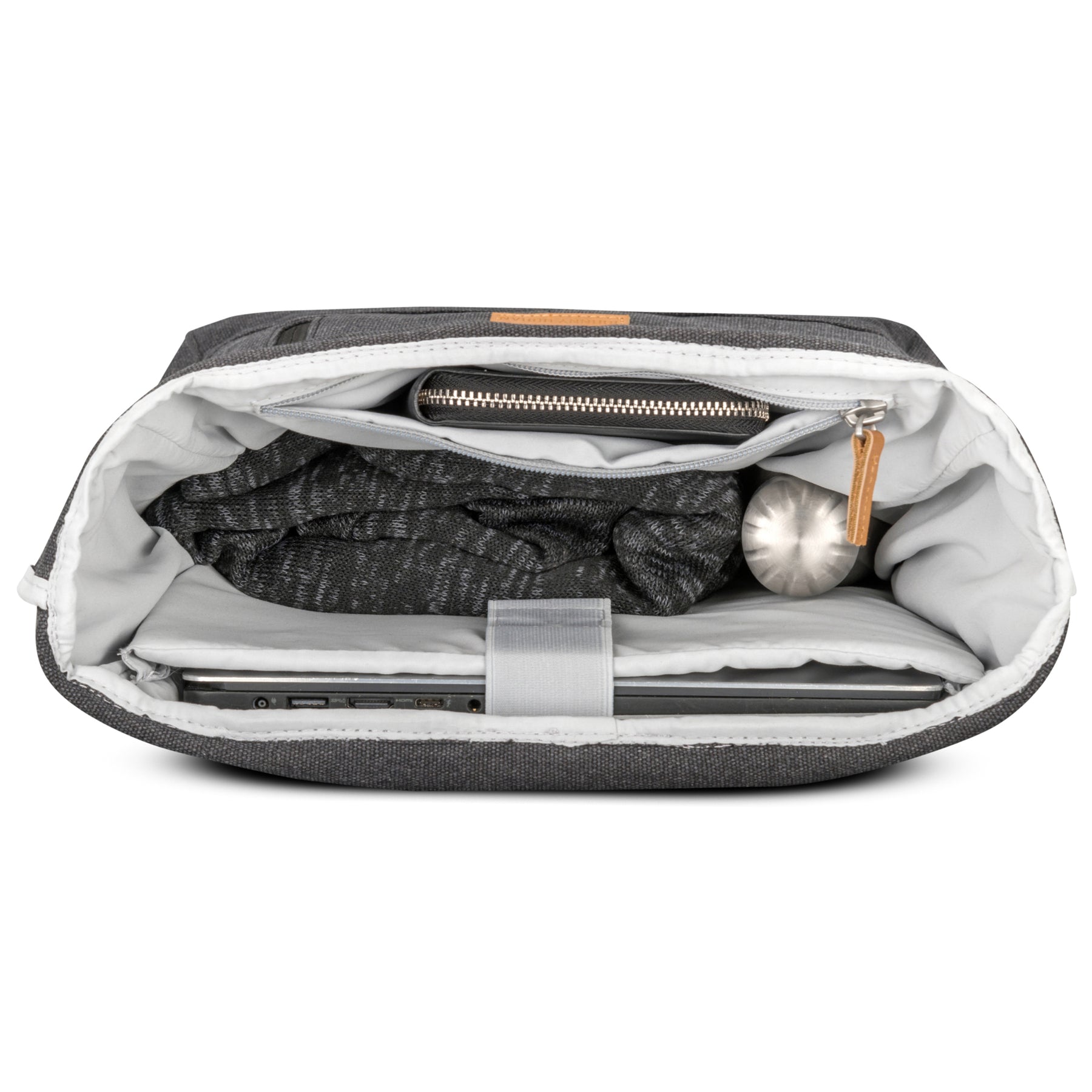 Rolltop Rucksack 'Adam Medium' in Grau mit Laptopfach, Geldbörse, Pullover und Edelstahlflasche