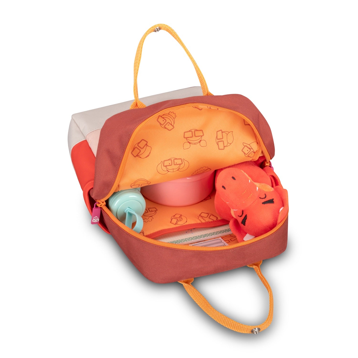 Kinderrucksack 'Linus' in Rot- und Beigetönen, geöffnet mit integriertem Innenfutter und Kinderspielzeug darin