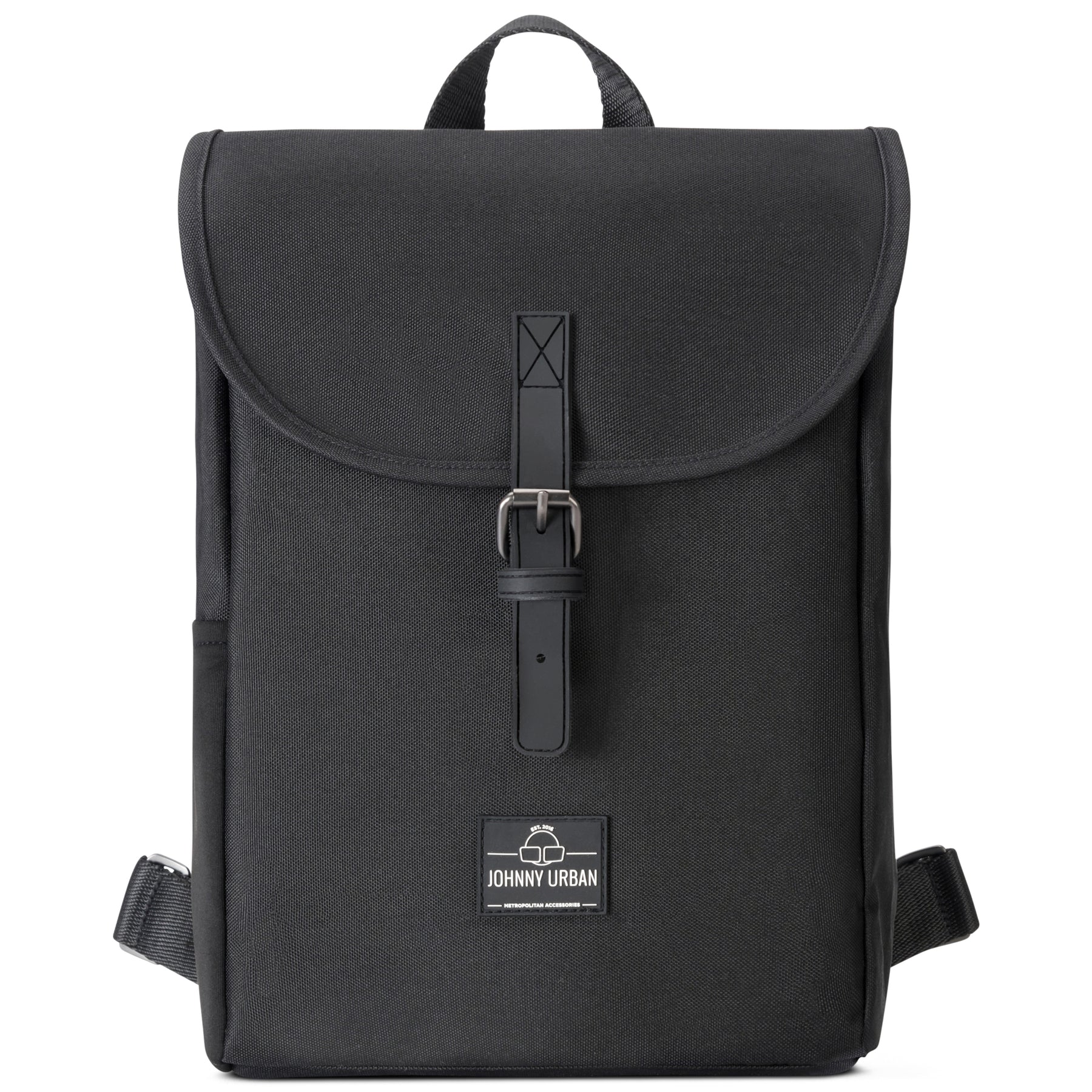 Schwarzer Damen-Rucksack 'Romy' von Johnny Urban mit Klappe, Schnalle und Logoetikett