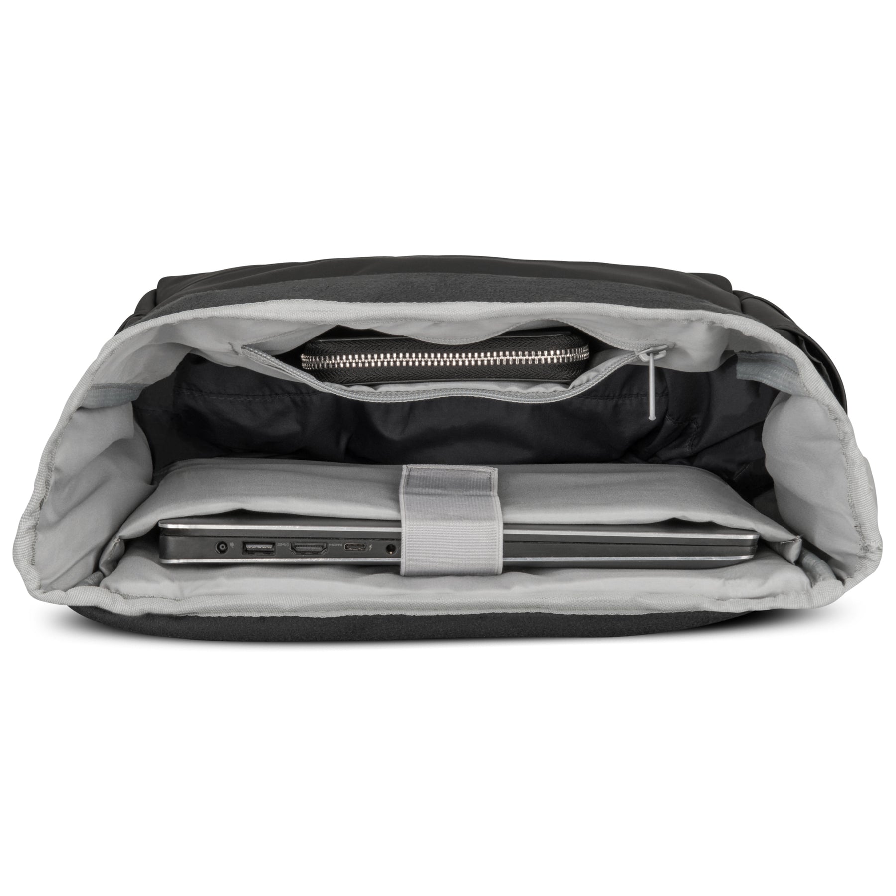 Rolltop Rucksack "Harvey Medium" schwarz mit gepolstertem Laptopfach und Reißverschlusstasche innen