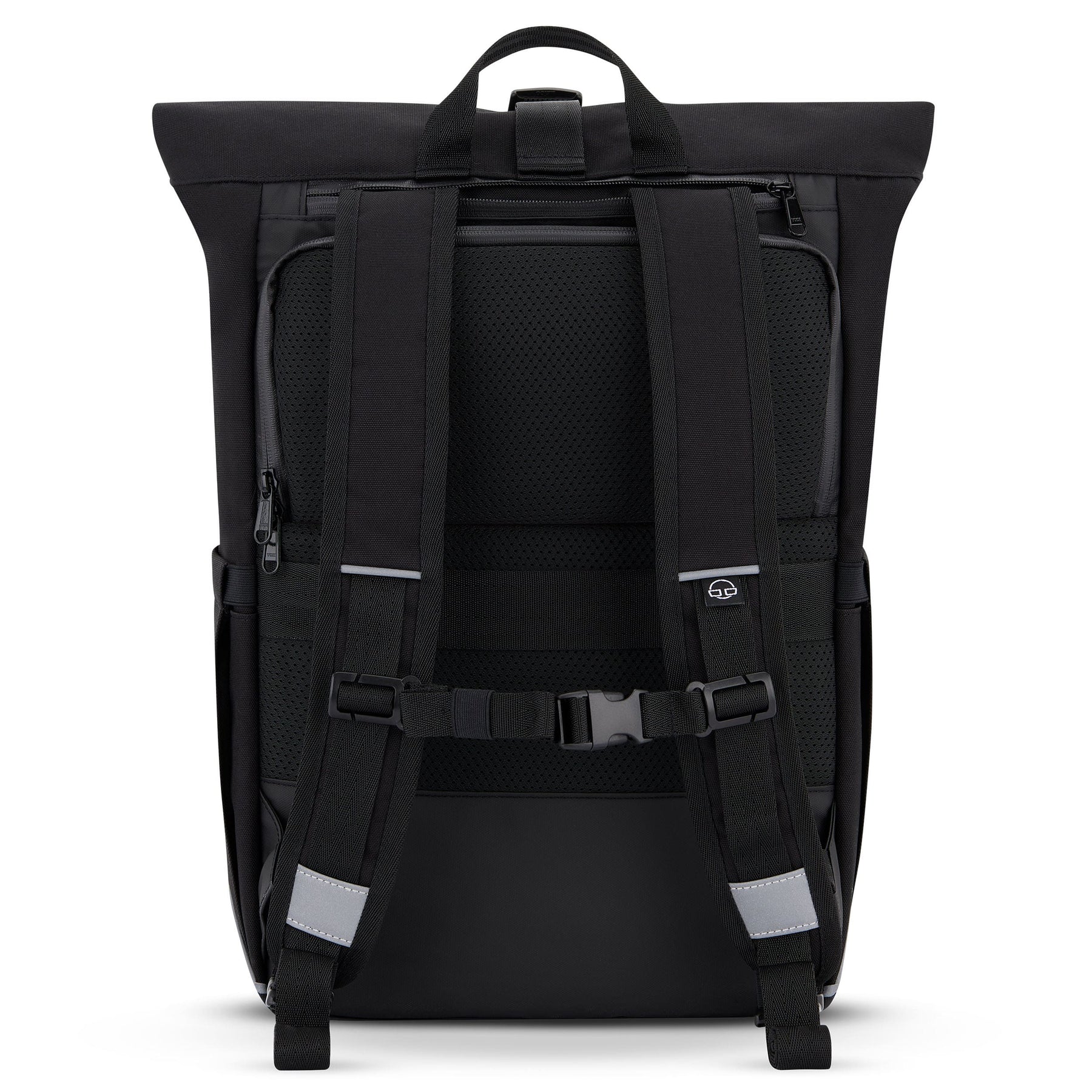 Schwarzer Rolltop-Rucksack 'Robin Medium' von Johnny Urban mit verstellbaren Schulterriemen, Brustgurt und reflektierenden Details, Rückansicht