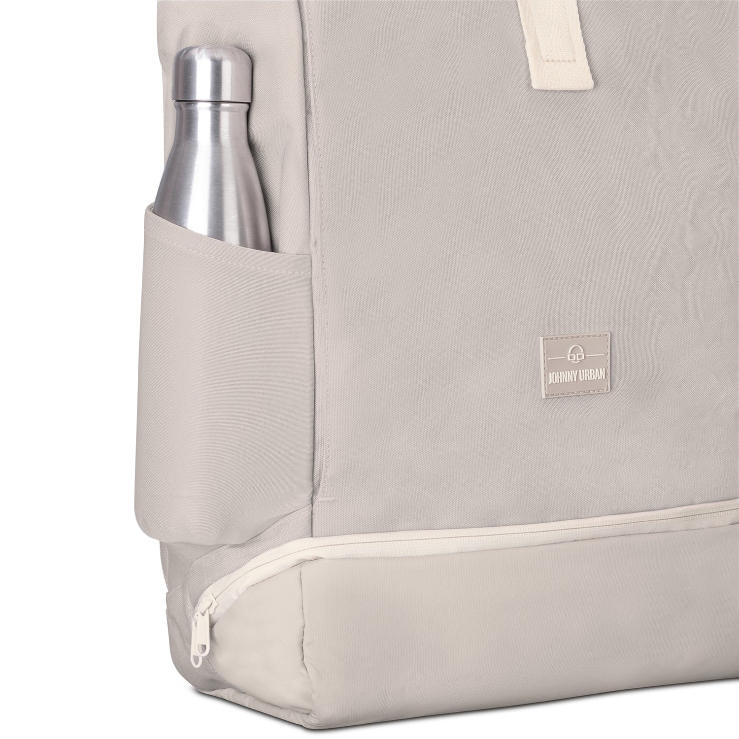 Sandfarbener Rolltop Rucksack 'Allen XL' mit seitlicher Außentasche und silberner Trinkflasche