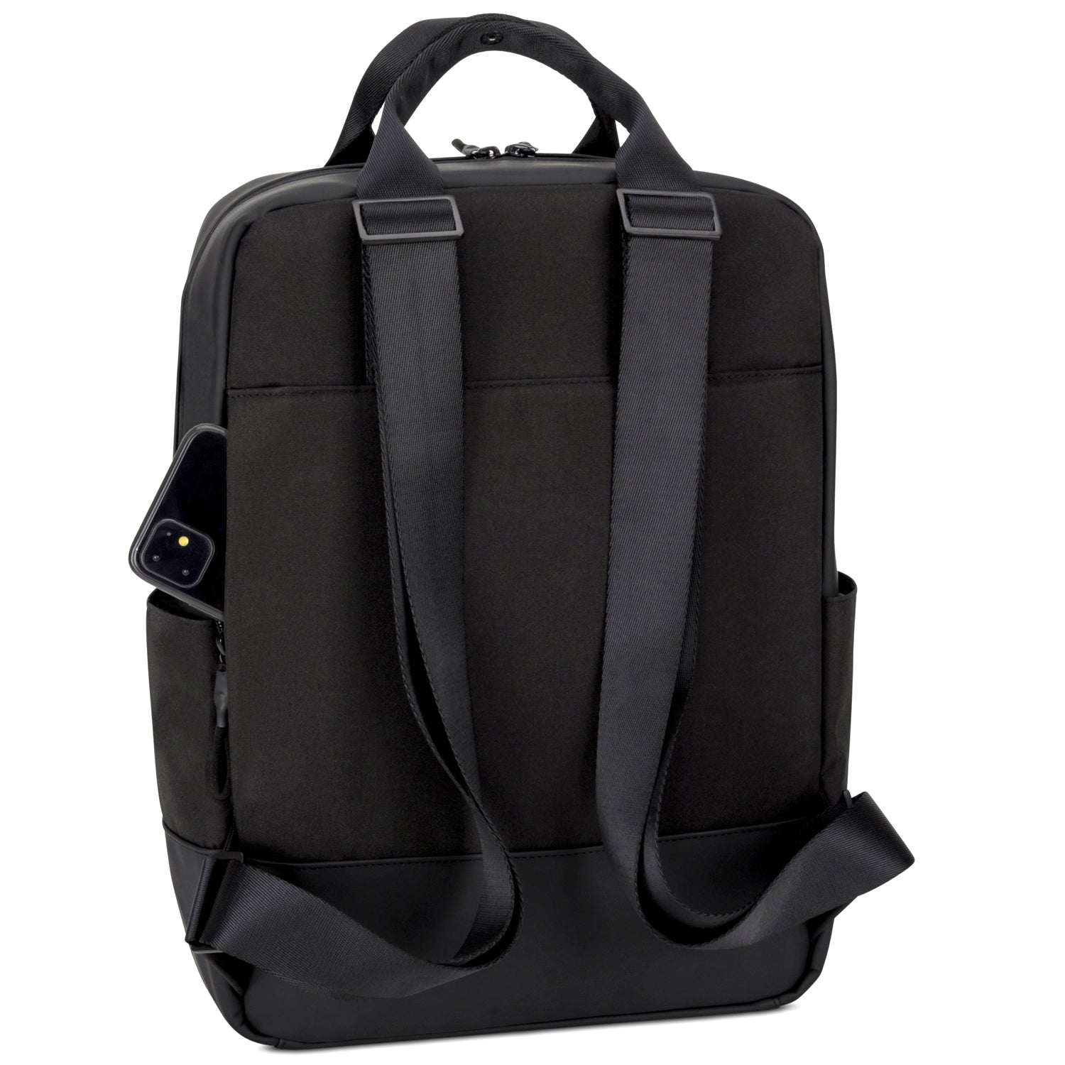 Schwarzer Rucksack 'Jona Large' von Johnny Urban mit gepolsterten Schulterriemen und seitlicher Tasche mit Smartphone