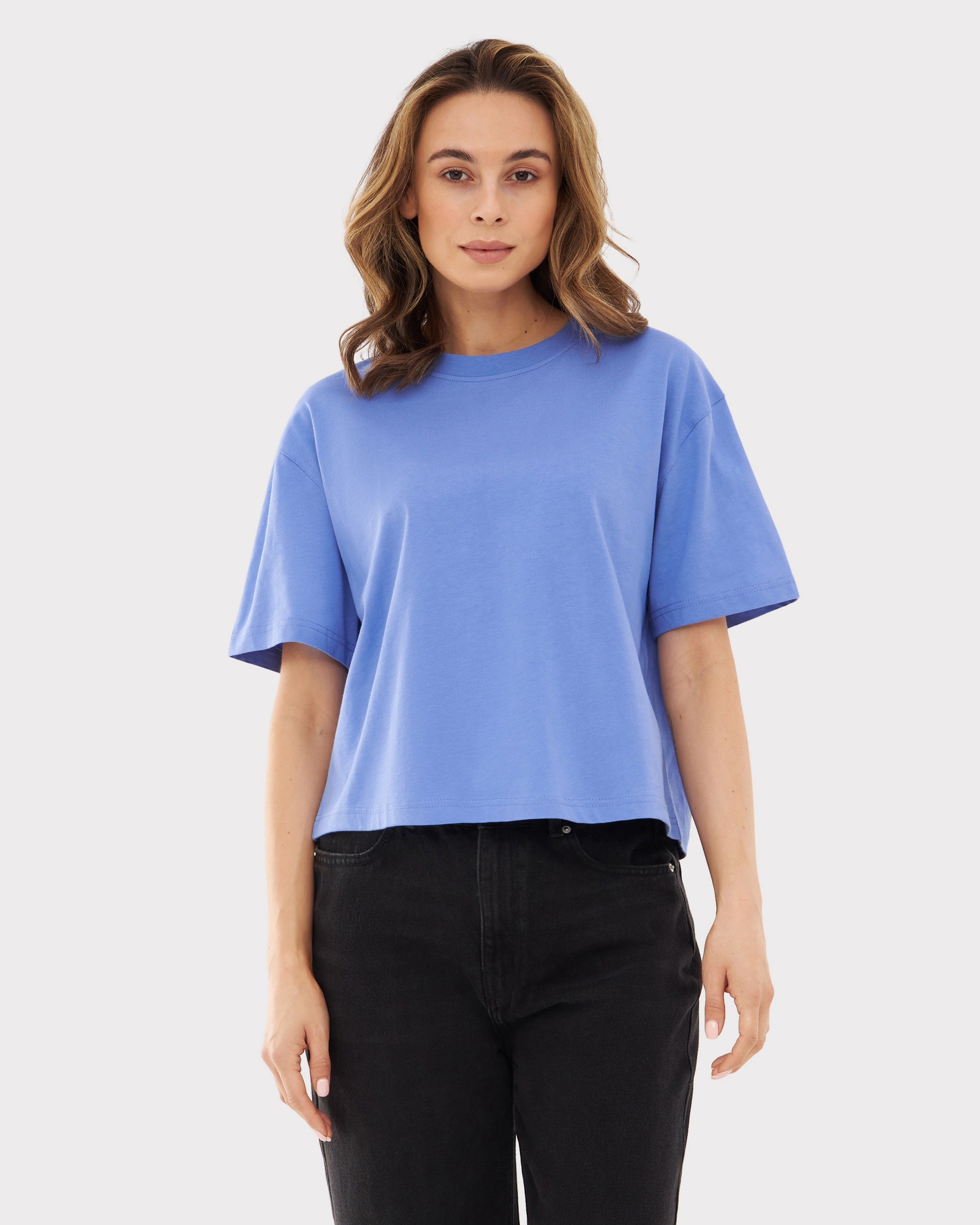 【JOHNNY】 Cropped T-Shirt 