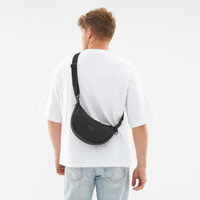 Half Moon Bag "Kaia Small"