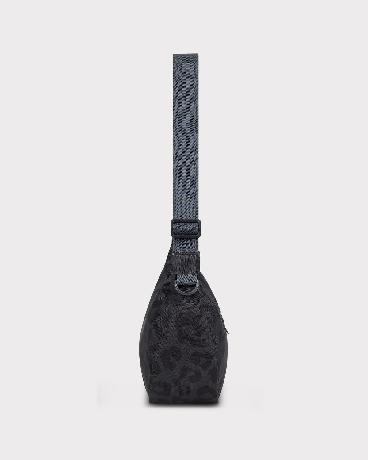 Half Moon Bag "Ally Medium"