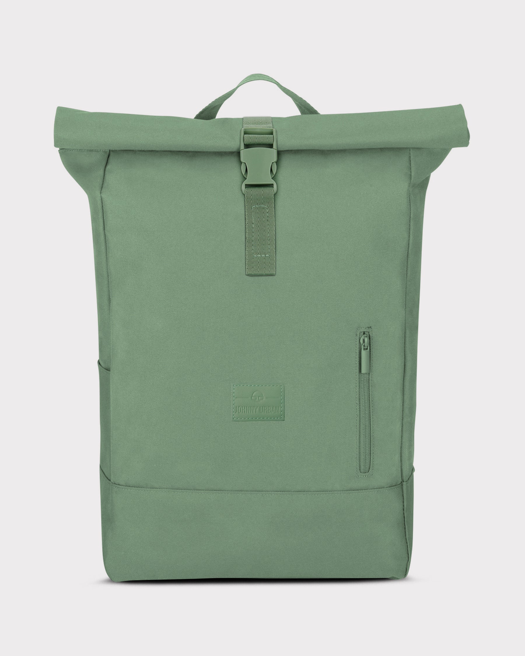 Grüner Rolltop-Rucksack 'Robin Large' von Johnny Urban mit Frontreißverschluss und Tragegriff