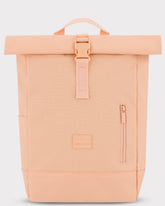 Rolltop-Rucksack 'Robin Small' von Johnny Urban in Pfirsich mit Frontreißverschluss und Klettverschluss