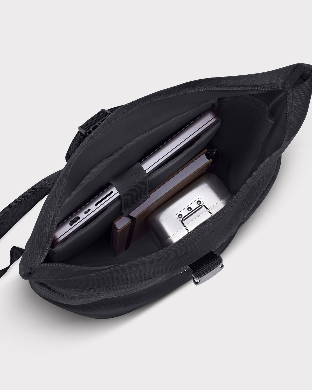 Rolltop Backpack "Allen Medium"