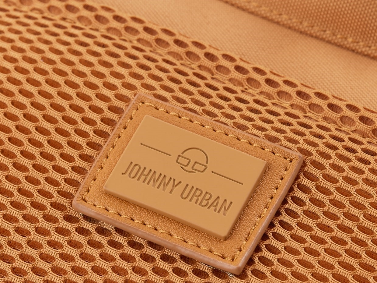 Umhängetasche Elliot in caramel - Johnny Urban