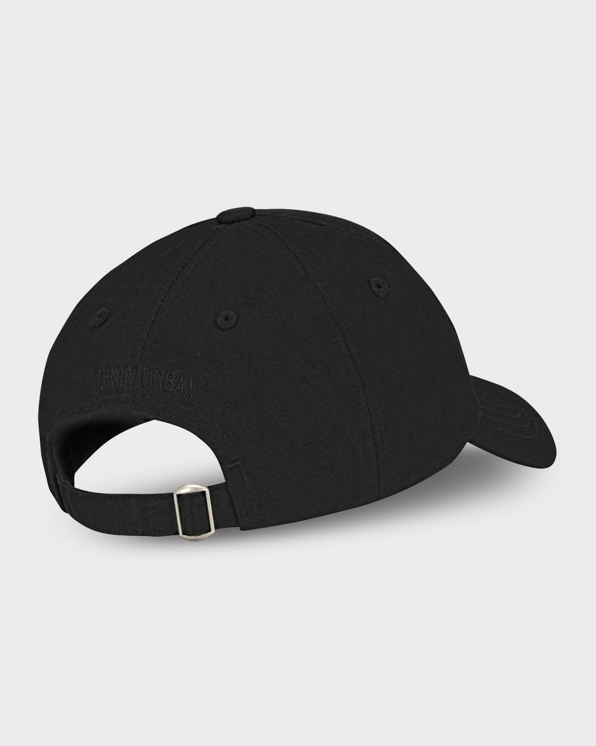 Schwarze Johnny Urban Kappe 'Jen' mit verstellbarem Riemen und gesticktem Logo auf der Rückseite