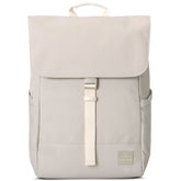 Beiger Tagesrucksack 'Mika' von Johnny Urban mit Klappe und verstellbarem Verschluss